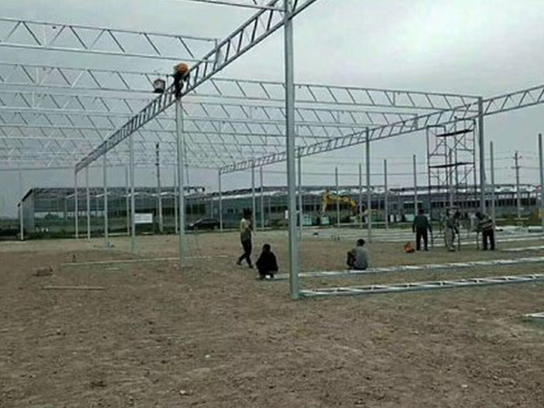 大棚骨架搭建